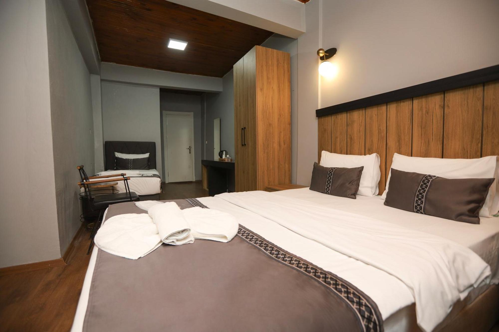 La Pera Suites Istanboel Buitenkant foto