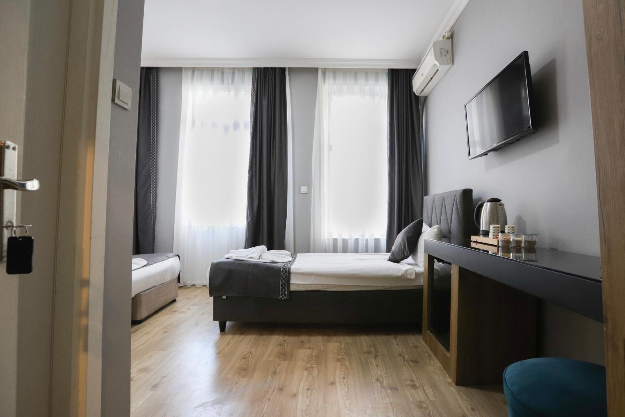 La Pera Suites Istanboel Buitenkant foto