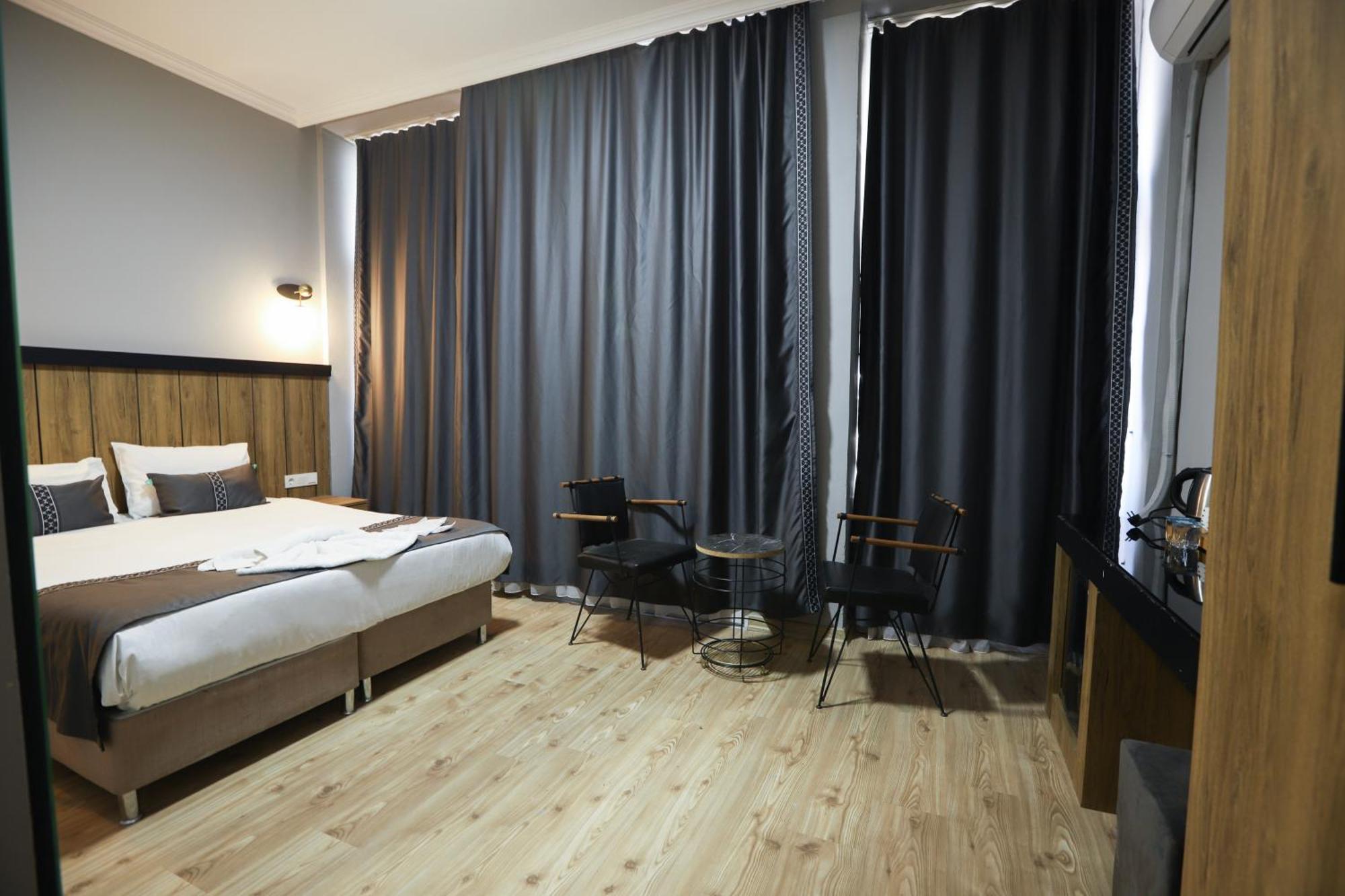 La Pera Suites Istanboel Buitenkant foto
