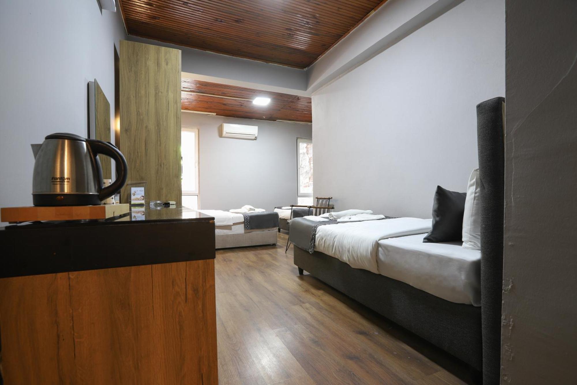 La Pera Suites Istanboel Buitenkant foto